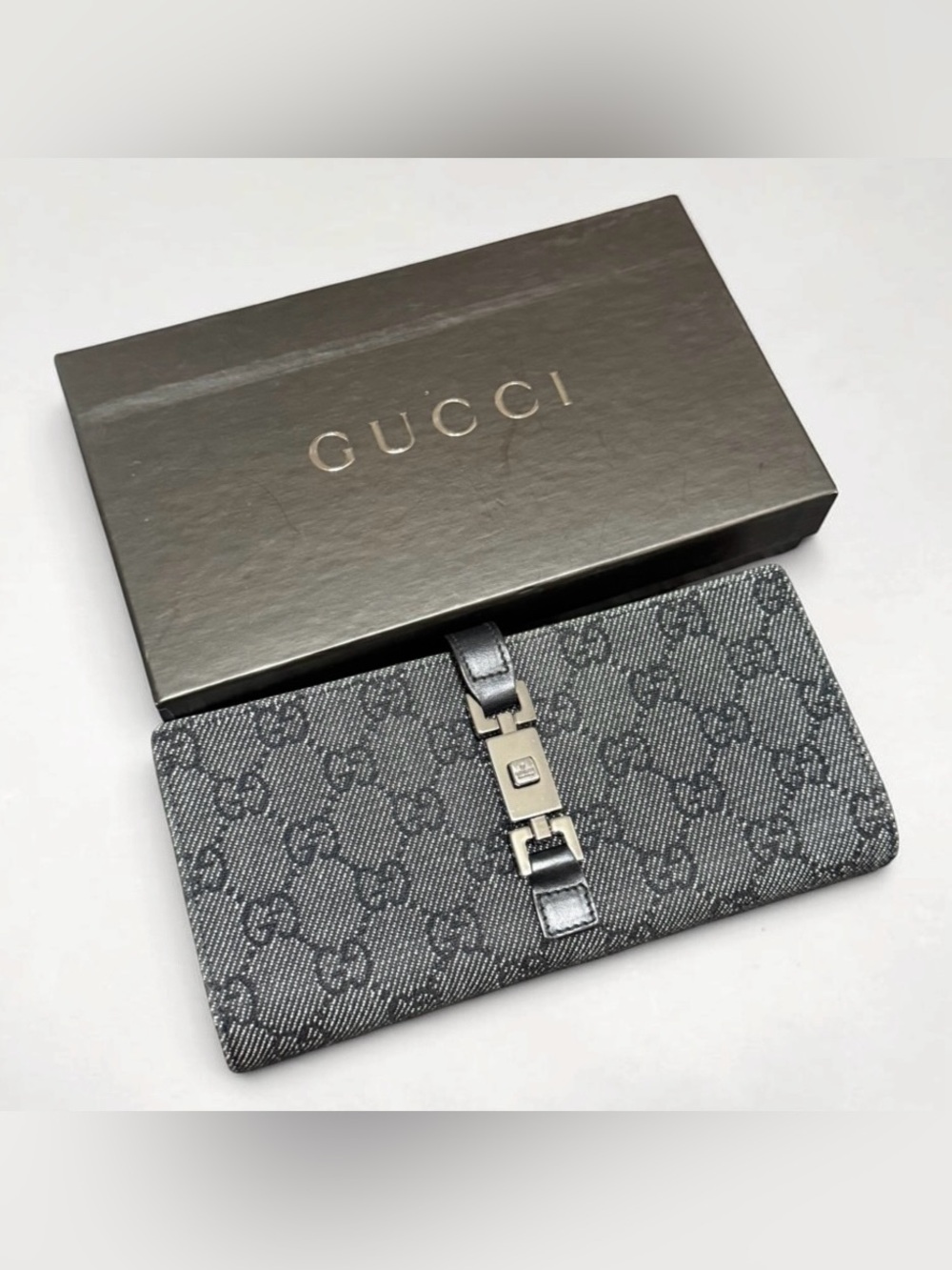 Gucci Gray GG Monogram Card Holder with Silver-Tone Clasp